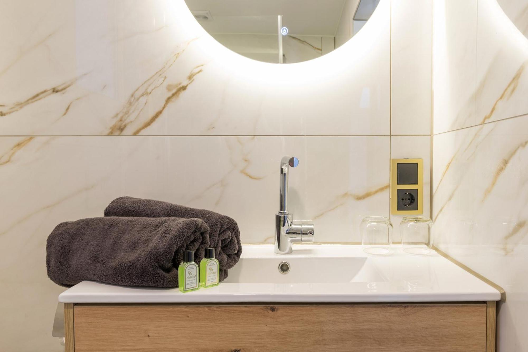 New Warm, Bed En Koffie Apartment Tilburg